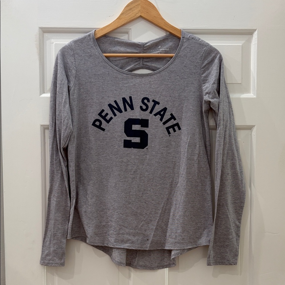 League Women's Gray Long Sleeve Tee
